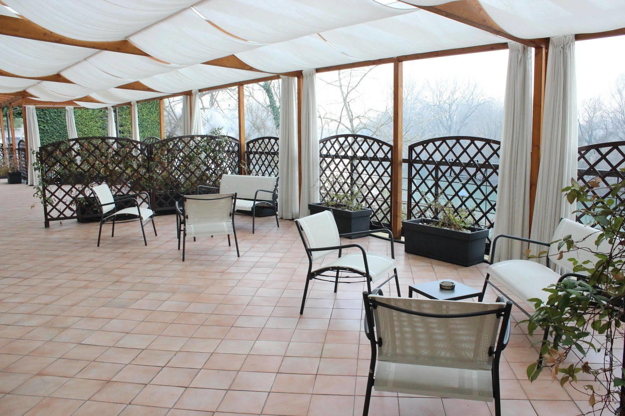 Best Quality Hotel La Darsena Moncalieri Exterior photo